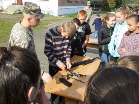 Зустріч з військовослужбовцями